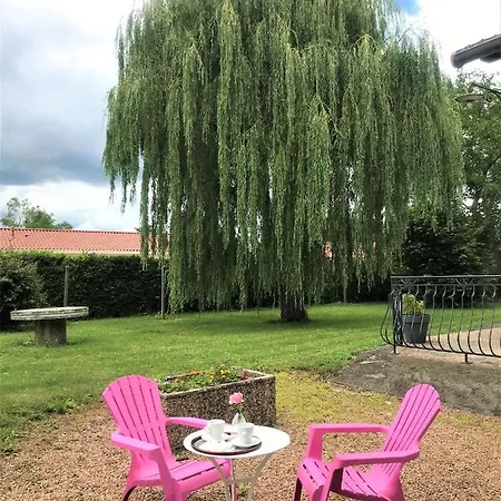 Bed & Breakfast Le Clos Fleuri - Maison Vigier Maringues