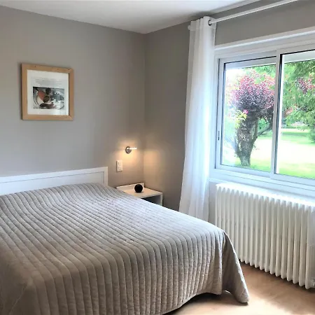 Le Clos Fleuri - Maison Vigier * Maringues