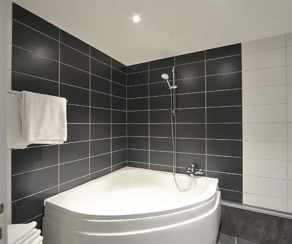 Nocleg ze śniadaniem Le Clos Fleuri - Maison Vigier Maringues