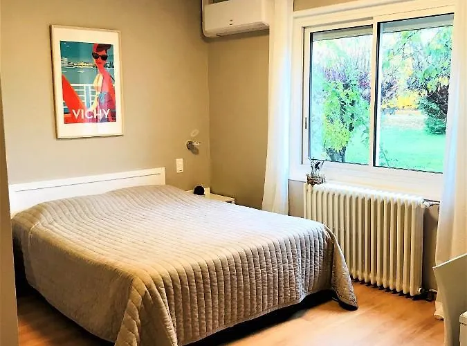 Le Clos Fleuri - Maison Vigier 3*